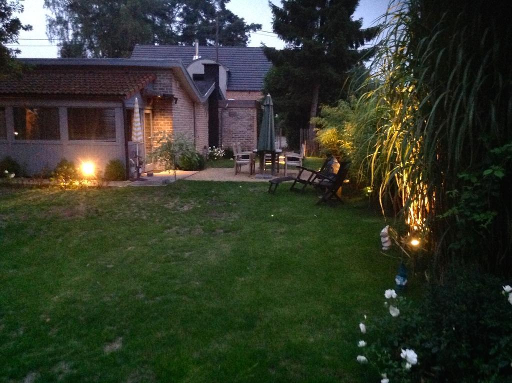 Holiday Home Harmony Brecht Exterior photo